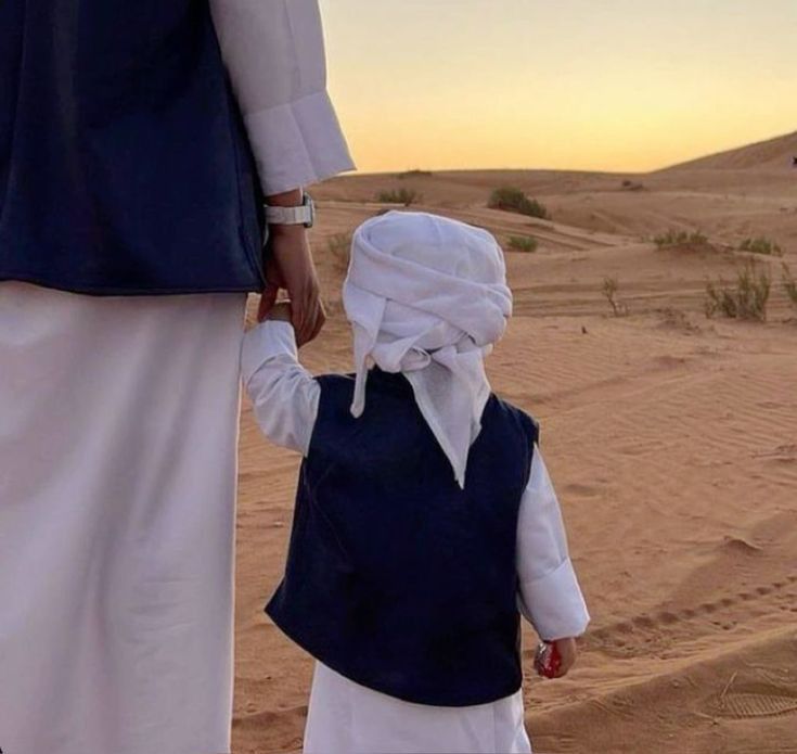 صورَةٌ تُعَبِّرُ عن مَقالِ صِناعَةِ الأجيالِ المُنتَصِرَة